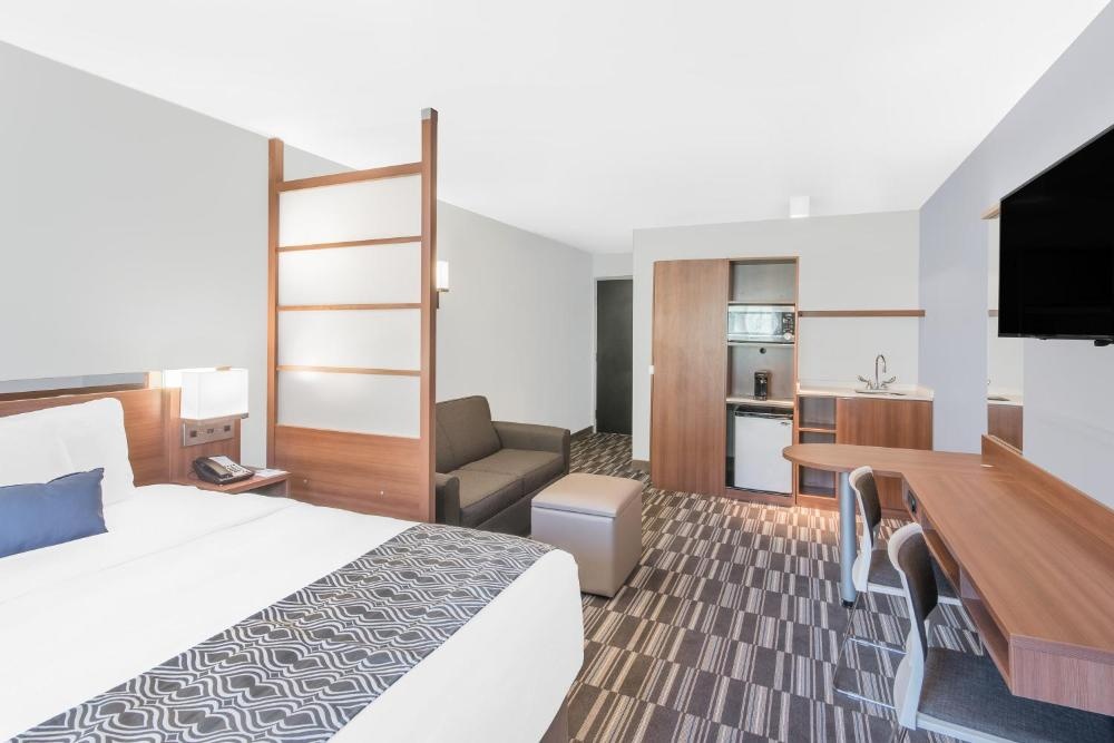 Microtel Inn & Suites by Wyndham Binghamton Image 16