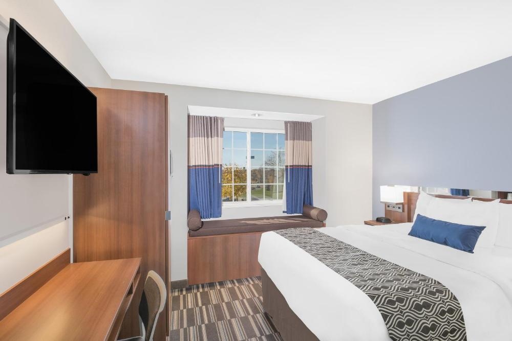 Microtel Inn & Suites by Wyndham Binghamton Image 22