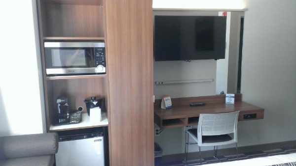 Microtel Inn & Suites by Wyndham Binghamton image 14