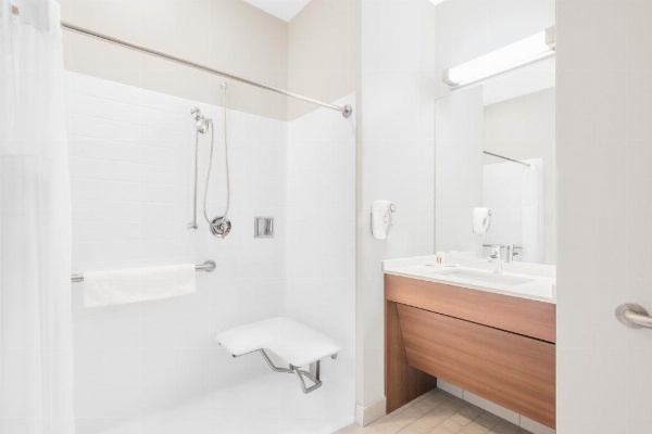 Microtel Inn & Suites by Wyndham Binghamton image 30